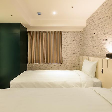 Rf Hotel - Sanchong Taipei Luaran gambar